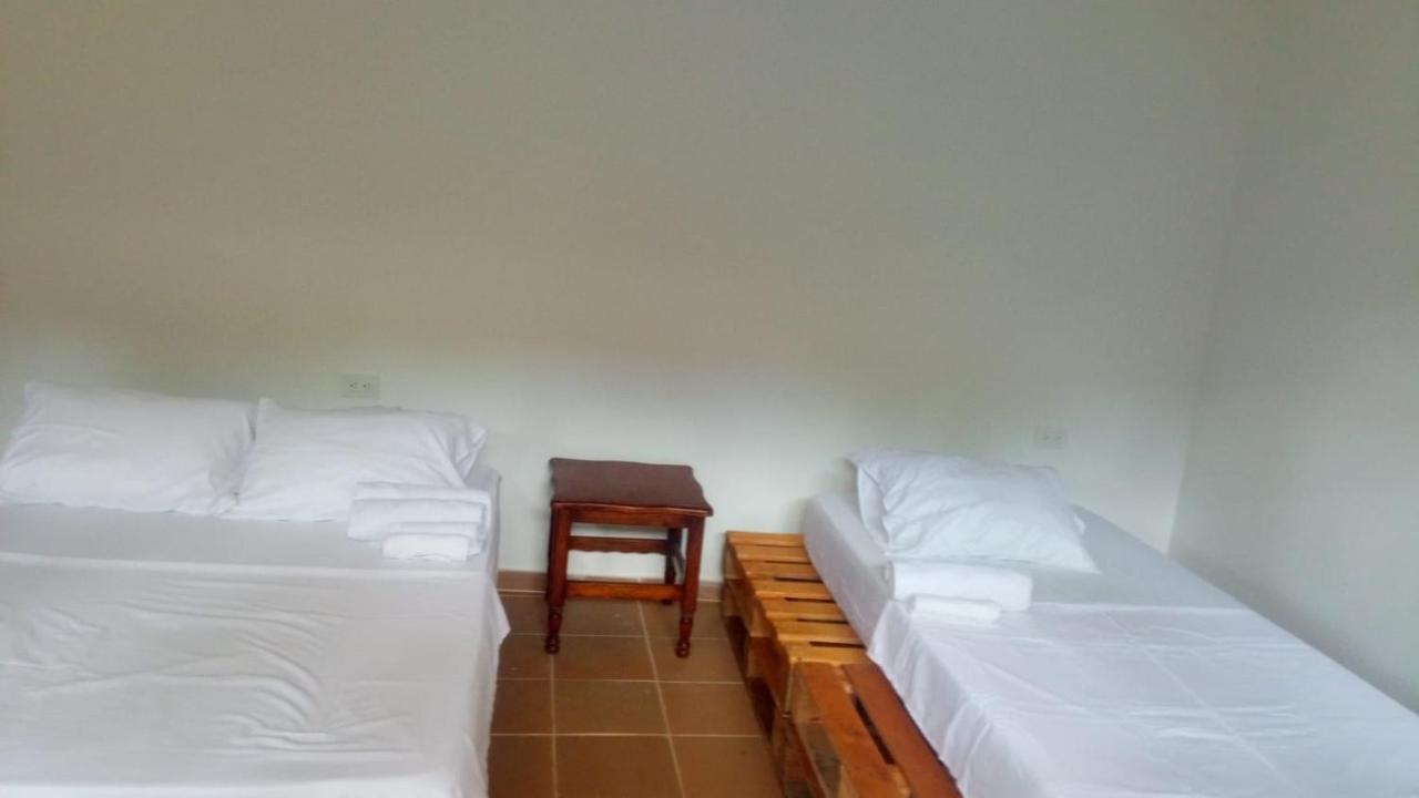 Hostal Hermoso Palomino Buitenkant foto